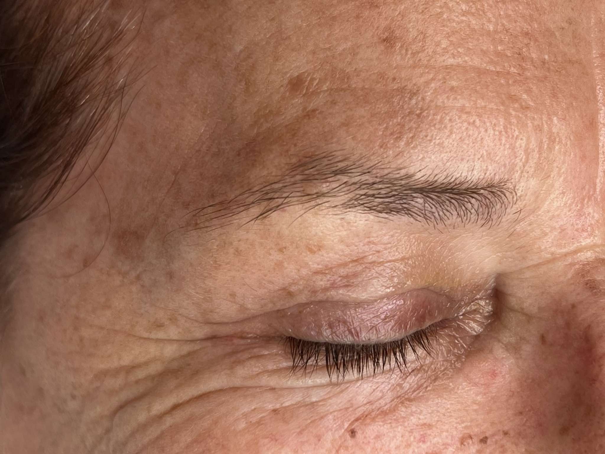 Microblading Vorher 5